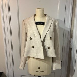Cropped blazer, size 8